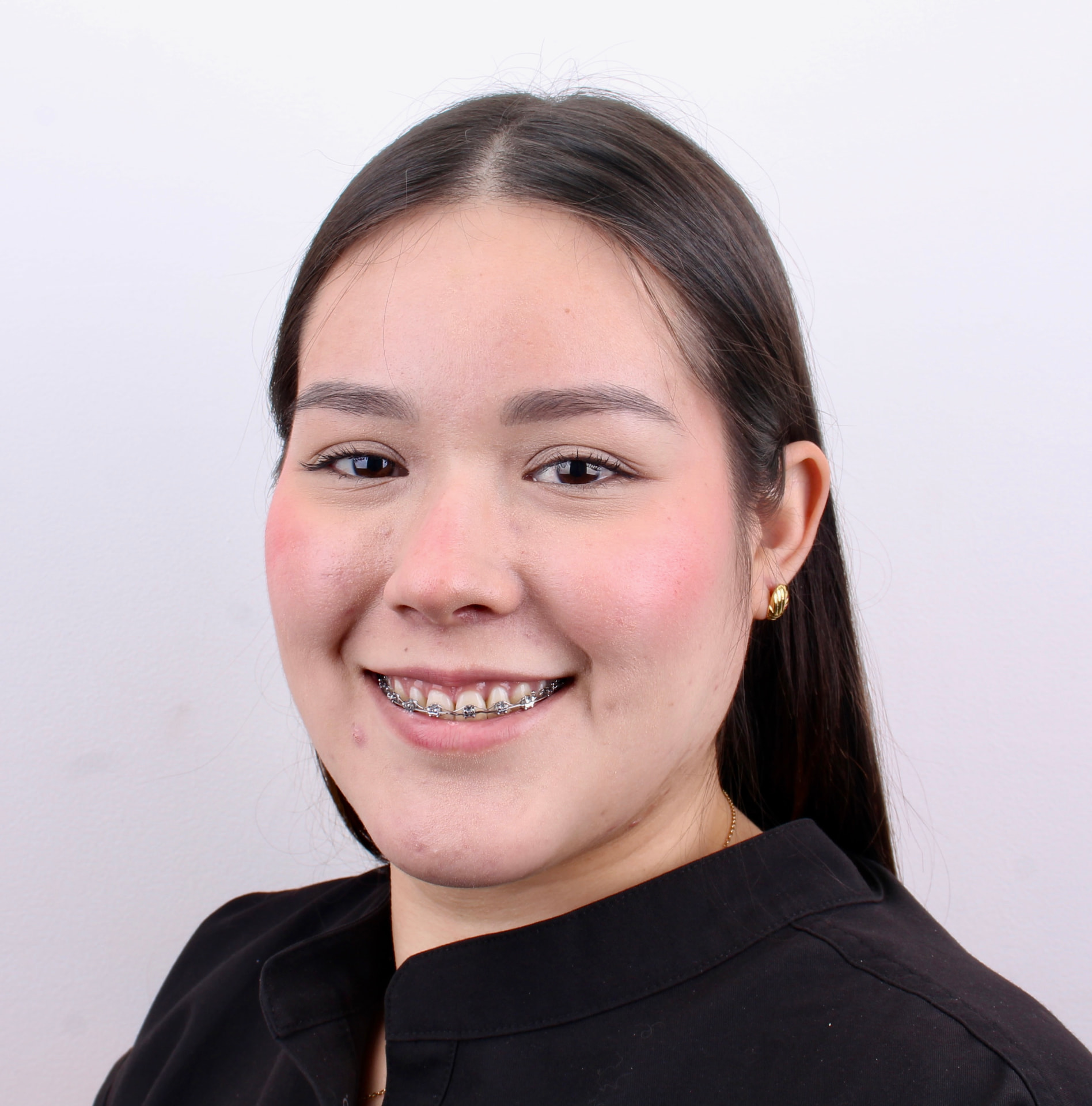 Dra. Wendy Yahaira Oviedo Acosta, Cirujano Dentista